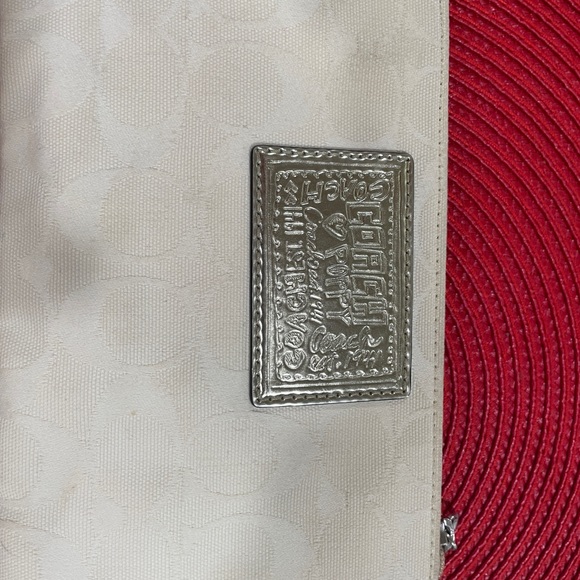 Coach vintage wristlet - Picture 5 of 6